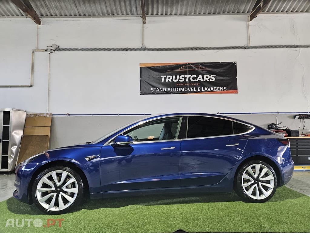 Tesla Model 3 Long Range Tração Traseira
