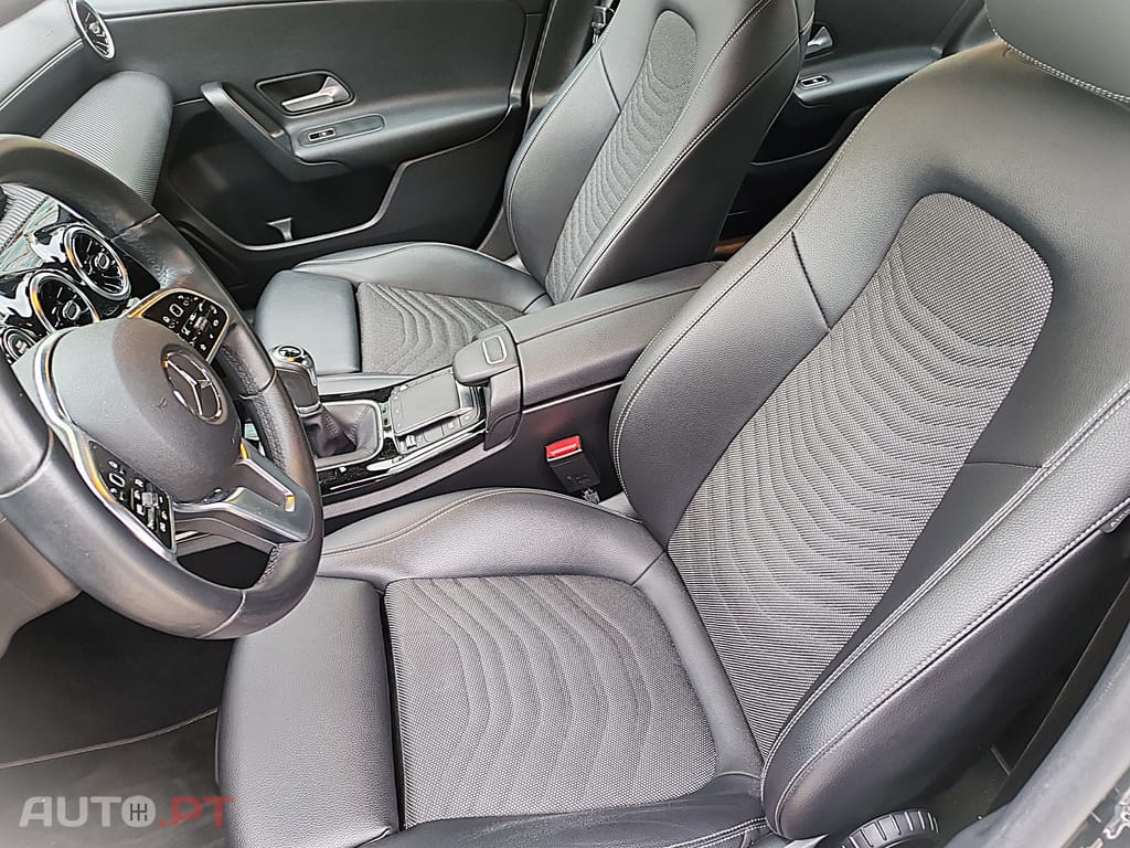 Mercedes-Benz A 180 d limousine style