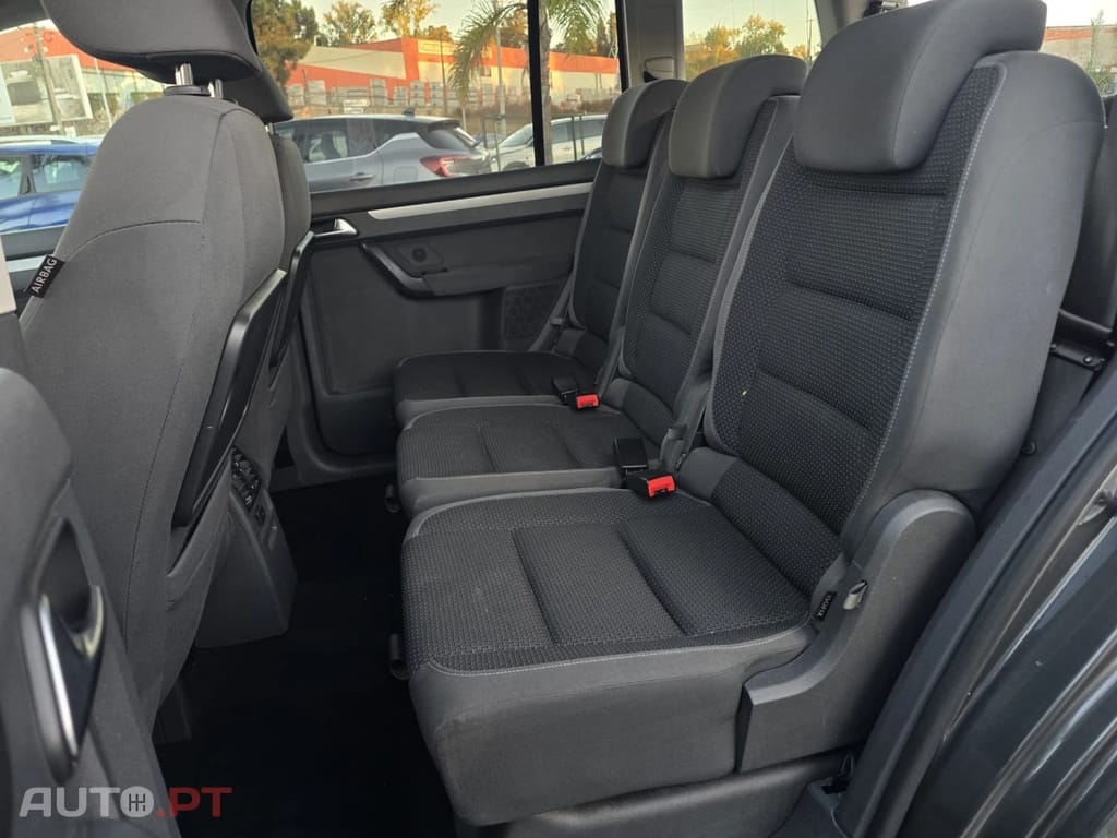 Volkswagen Touran 1.6 TDI Blue.Confortline 7L