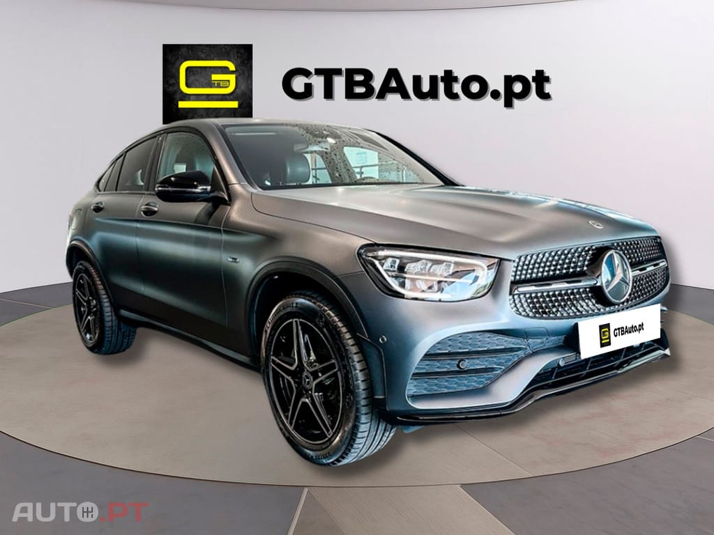 Mercedes-Benz GLC 300 I.V.A DEDUTIVEL e 4M AMG 