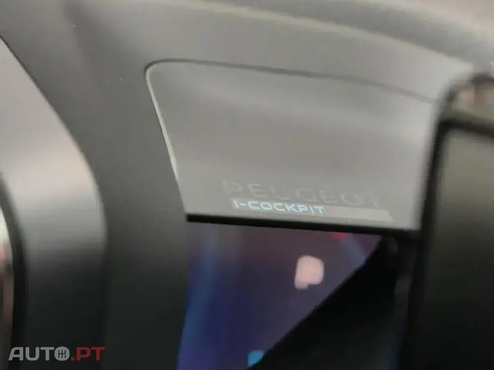 Peugeot 2008 1.5 BlueHDi Allure EAT8