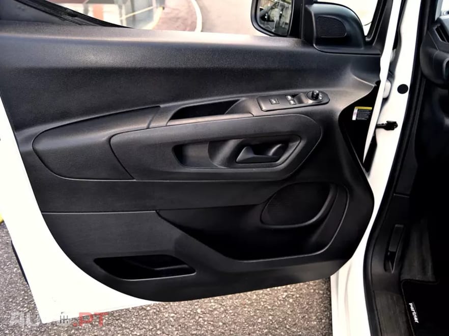 Peugeot Partner 1.6 BlueHDi Confort