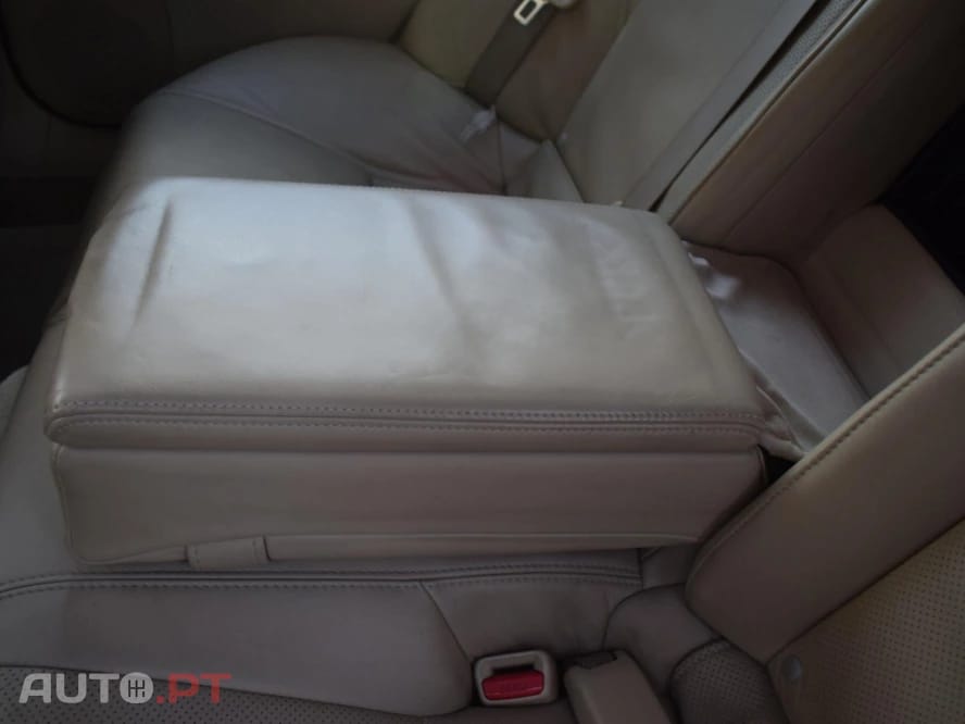 Lexus IS 220