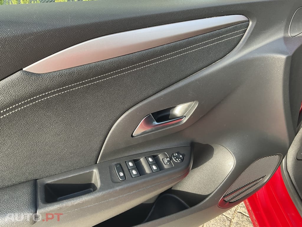 Opel Corsa 1.2 T Business Edition