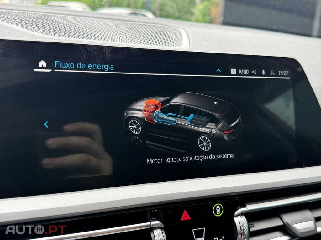 BMW 320 e Touring Corporate Edition Auto