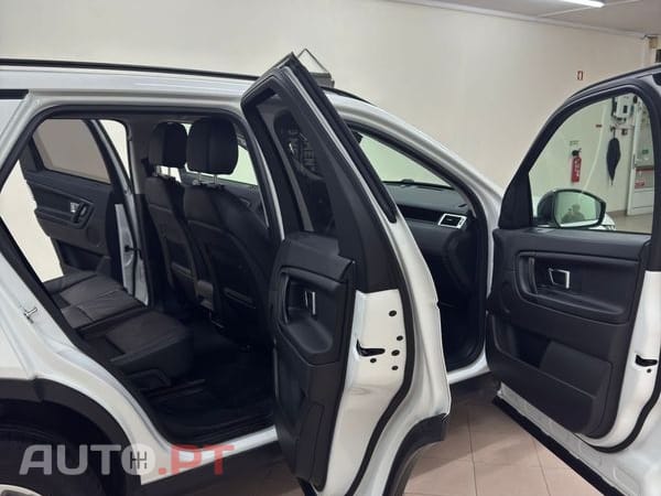 Land Rover Discovery Sport 2.0 eD4 Pure