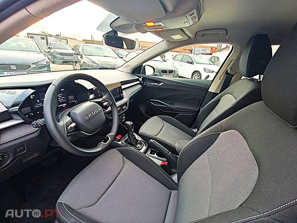 Skoda Fabia 1.0 TSI Selection DSG
