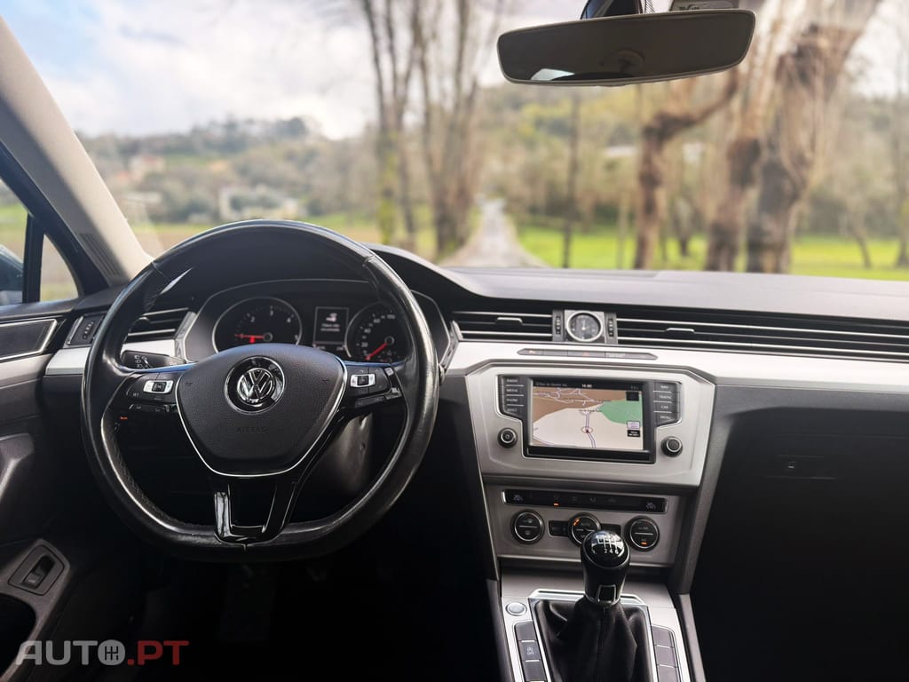 Volkswagen Passat 1.6 TDi Confortline