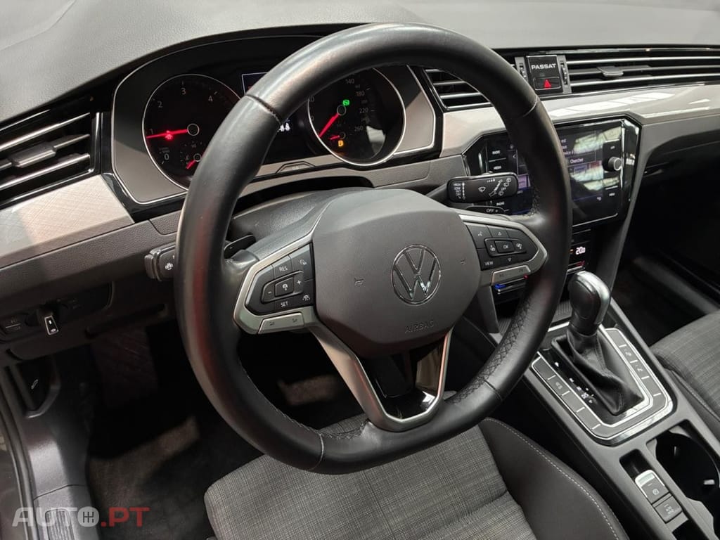 Volkswagen Passat Variant 2.0 TDi Business DSG