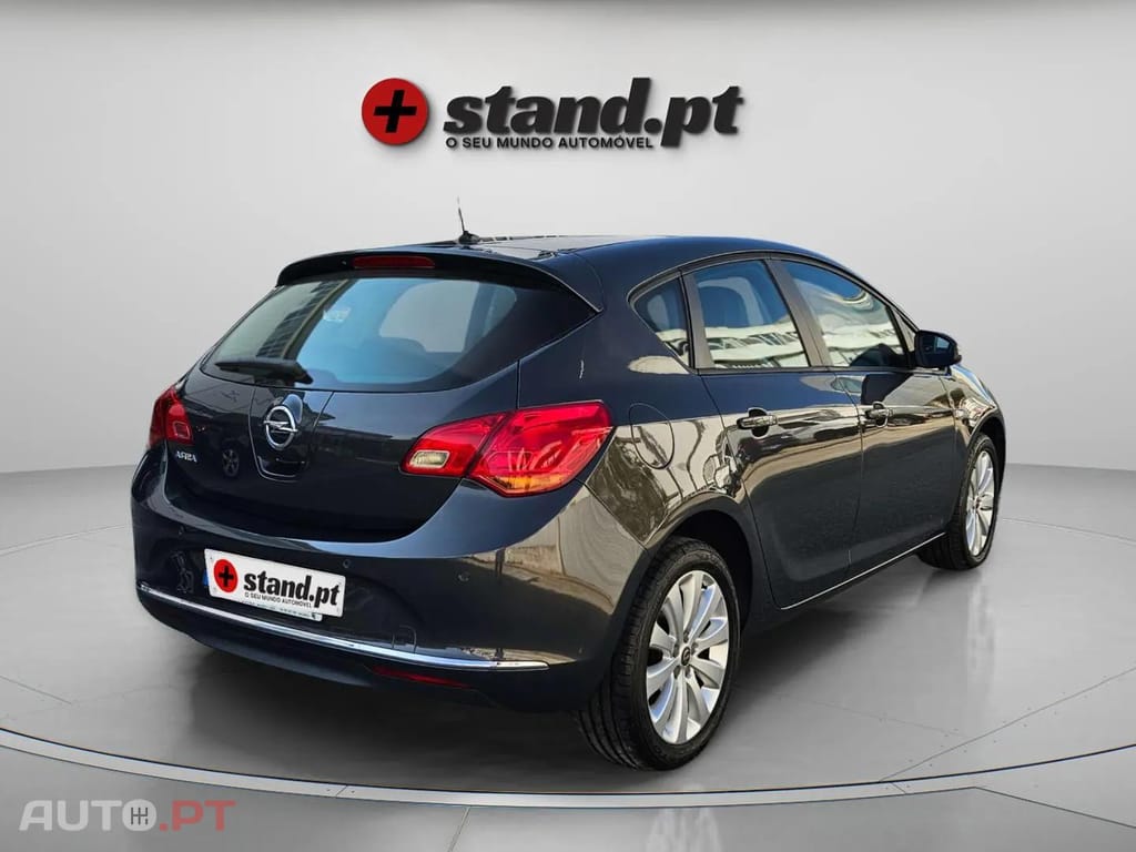 Opel Astra 1.6 150 anos