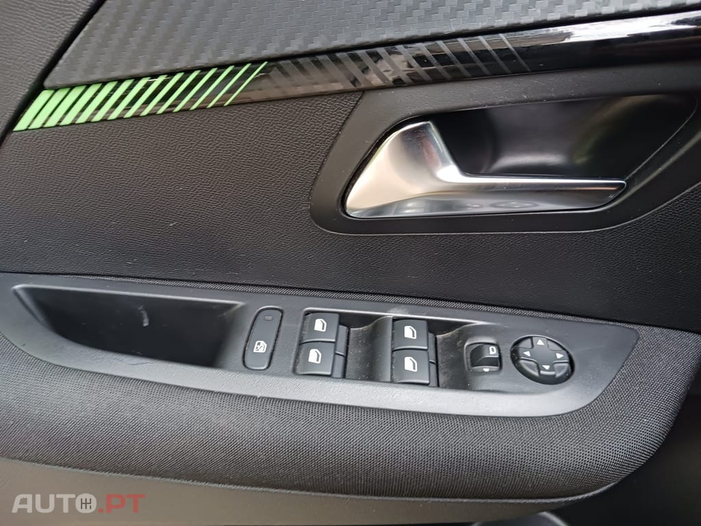 Peugeot 208 1.2 PureTech Active Pack