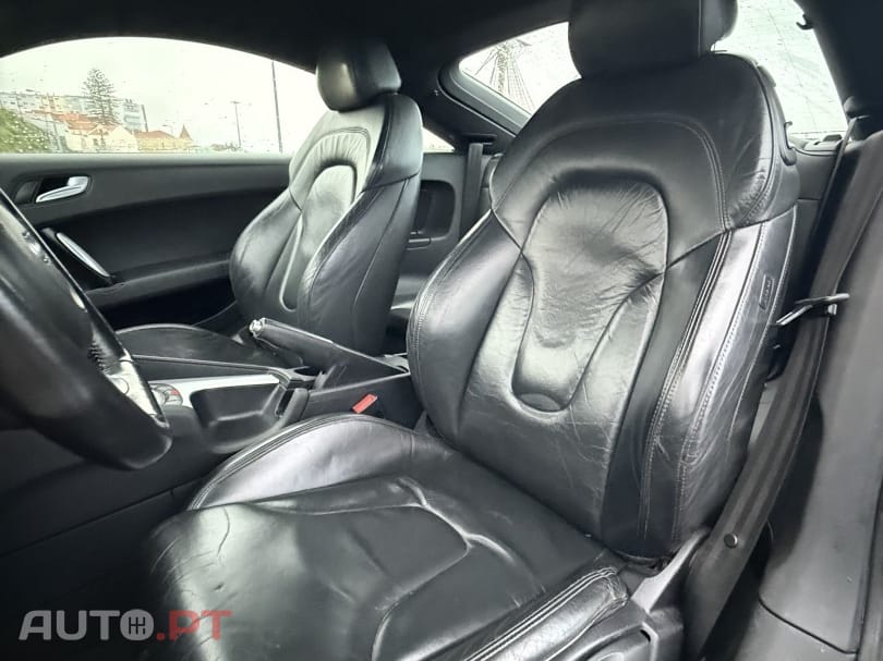 Audi TT 2.0 TFSI S tronic