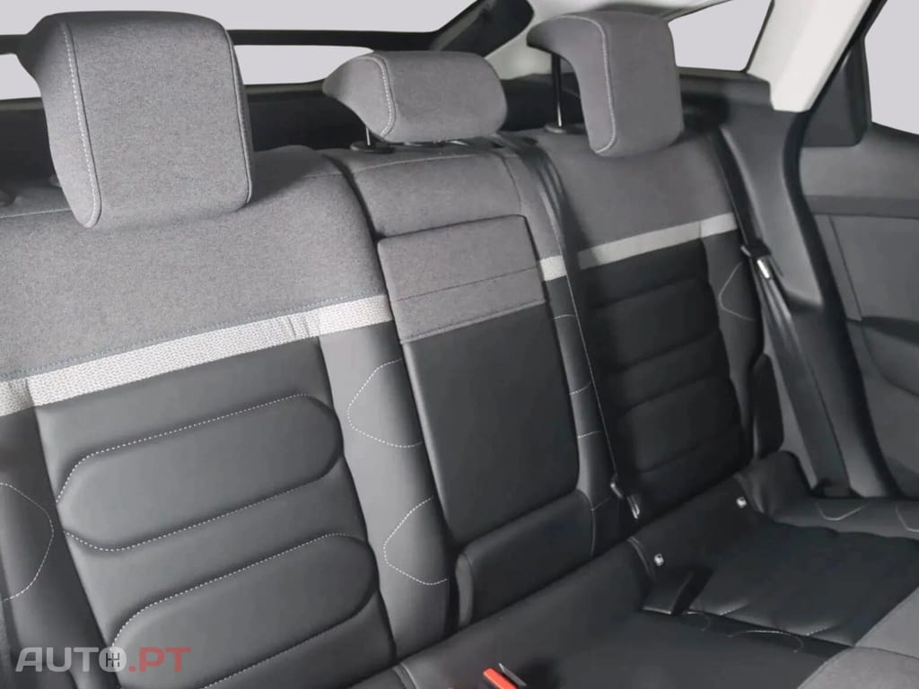 Citroen e-C4 Shine 