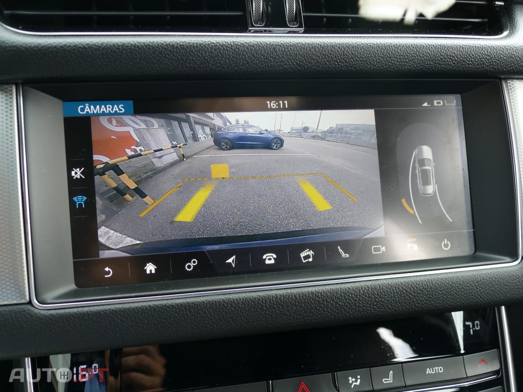 Jaguar XF 2.0 D Prestige Aut.