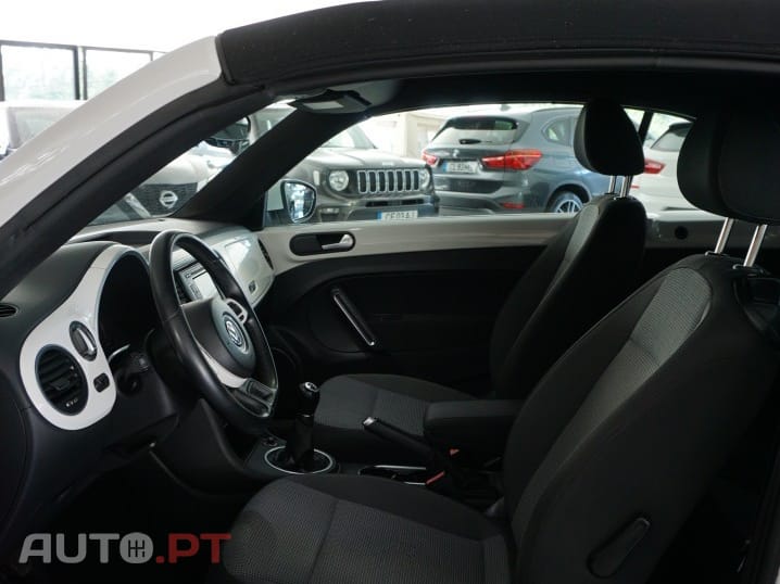 Volkswagen New Beetle Cabriolet 1.2 TSI 50s
