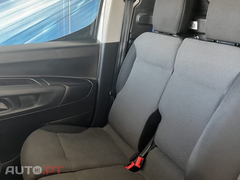 Peugeot Partner 1.6 BlueHDi L1 Premium 3L