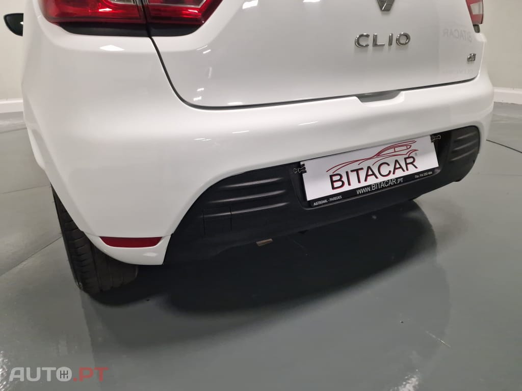 Renault Clio SOCIETE 1.5 DCI ZEN IVA DEDUTÍVEL