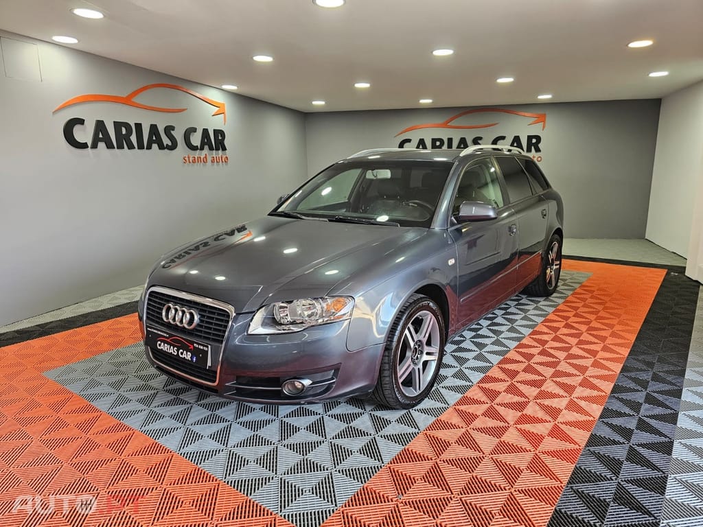 Audi A4 Avant 2.0 TDi S-line