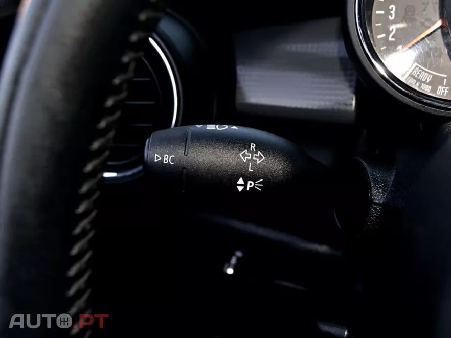 MINI Cooper Cooper D Auto