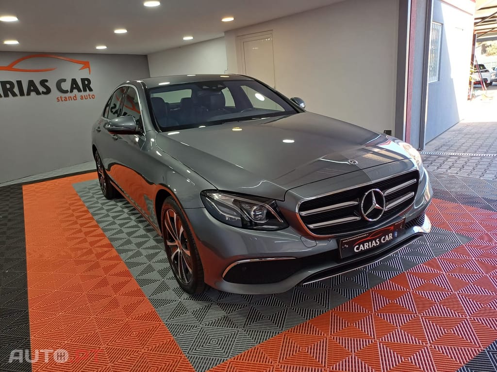 Mercedes-Benz E 300 de Avantgarde