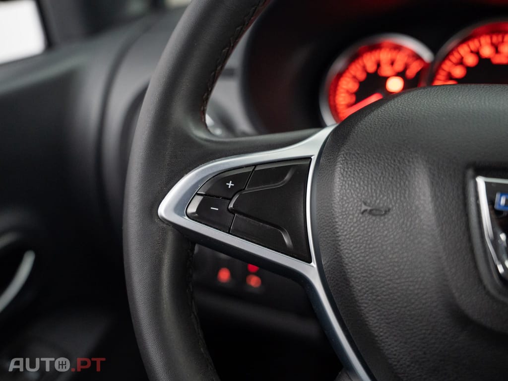 Dacia Lodgy 1.5 Blue dCi Stepway 7L