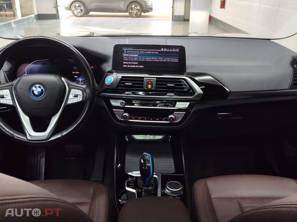 BMW iX3 Inspiring