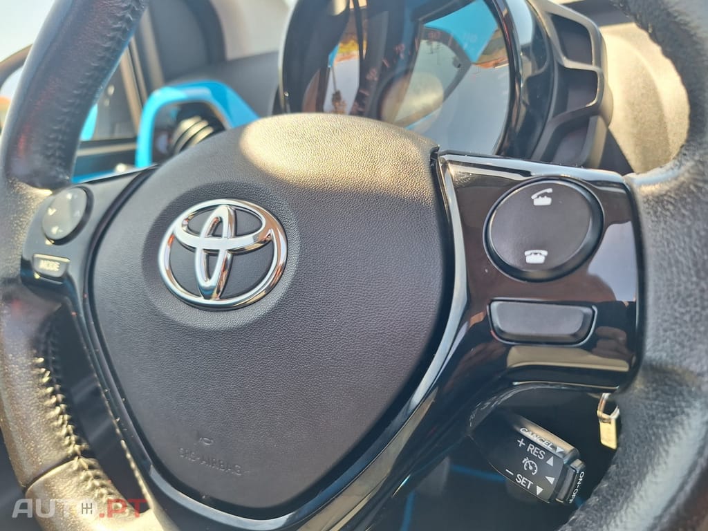 Toyota Aygo 1.0 X-Wave
