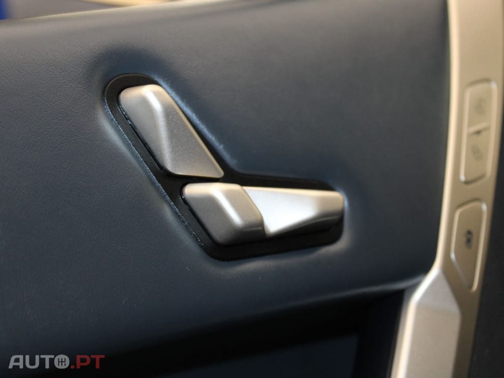 BMW iX XDRIVE 40 PACK I.V.A DEDUTÍVEL