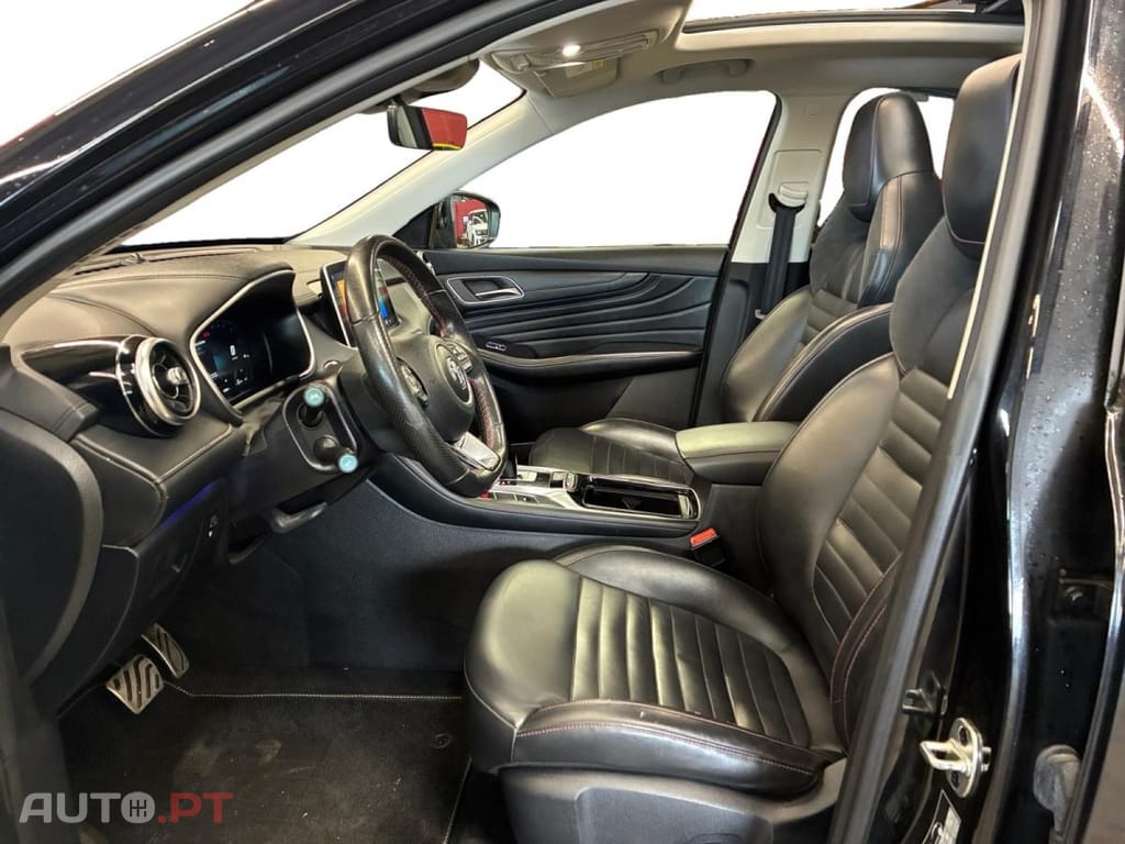 MG EHS 1.5 T-GDI Plug-in Hybrid Luxury