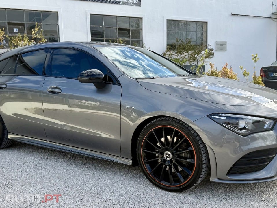 Mercedes-Benz CLA 220 Orange Edition