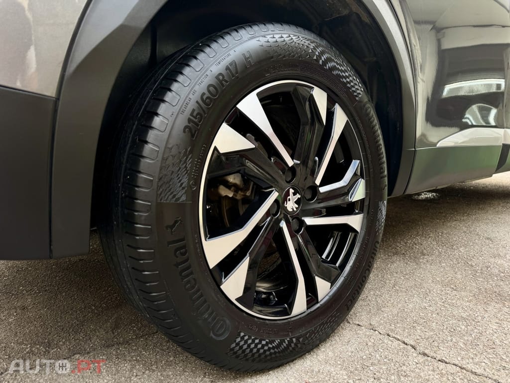 Peugeot 2008 1.5 BlueHDi Allure