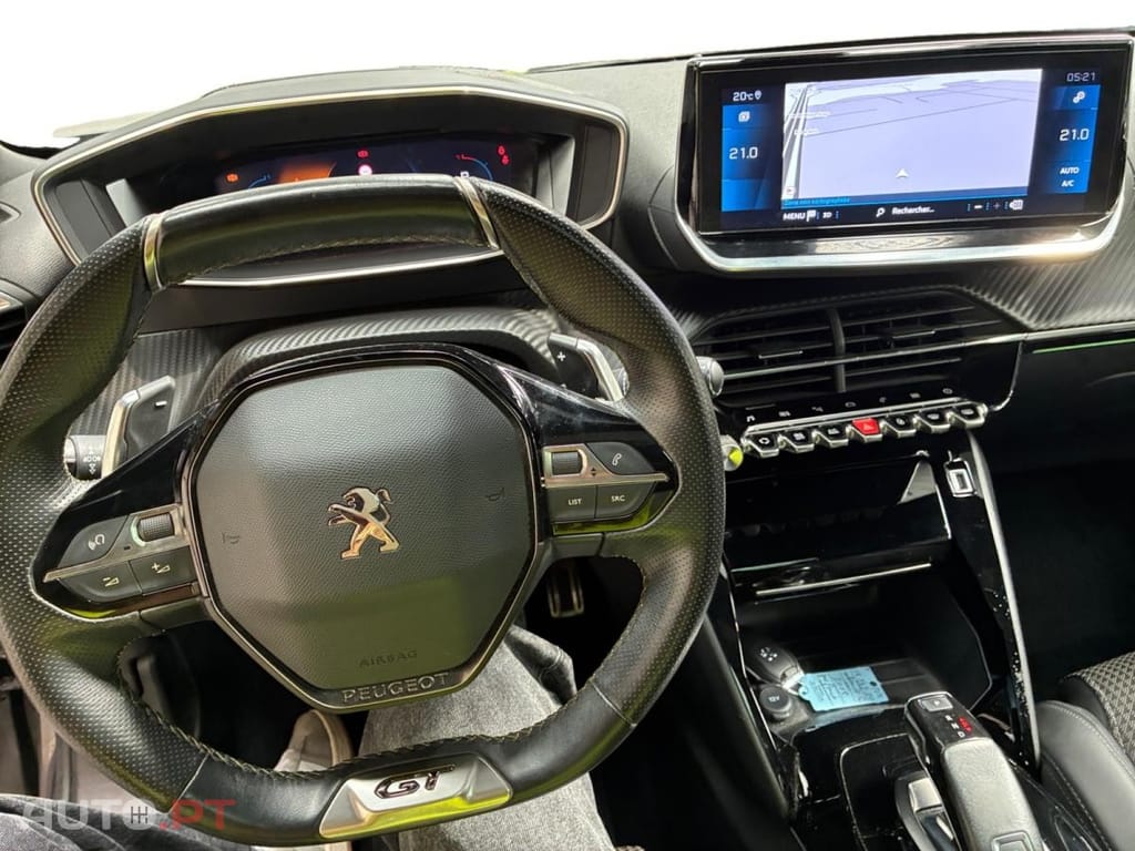 Peugeot 2008 1.2 PureTech GT Line EAT8