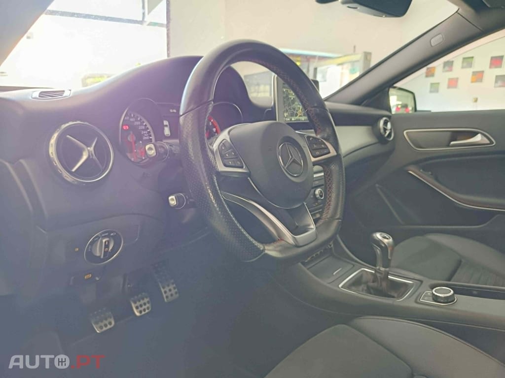 Mercedes-Benz GLA 180 CDI AMG