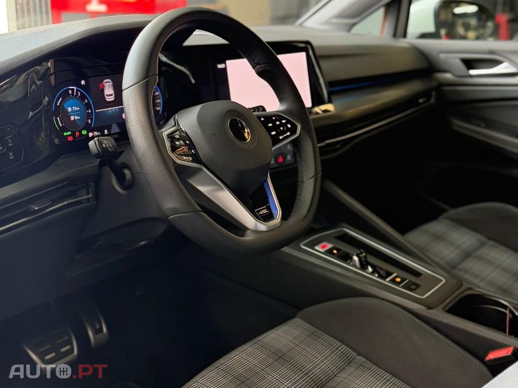 Volkswagen Golf 1.4 TSI GTE DSG