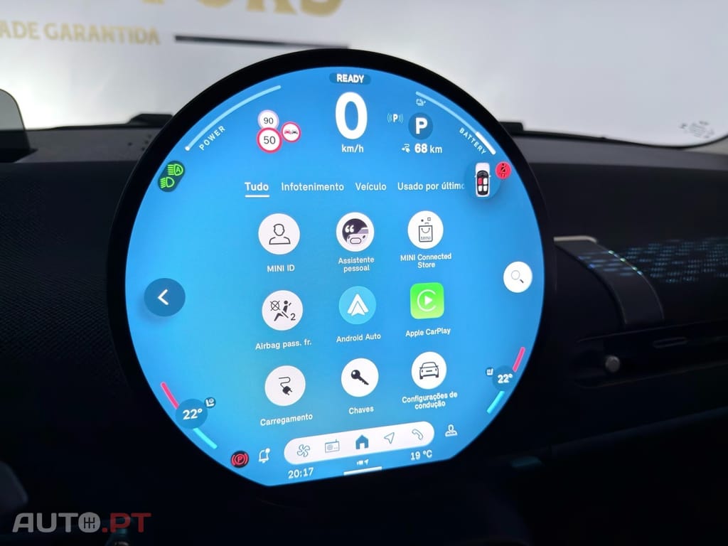 MINI Cooper Cooper E Favoured L