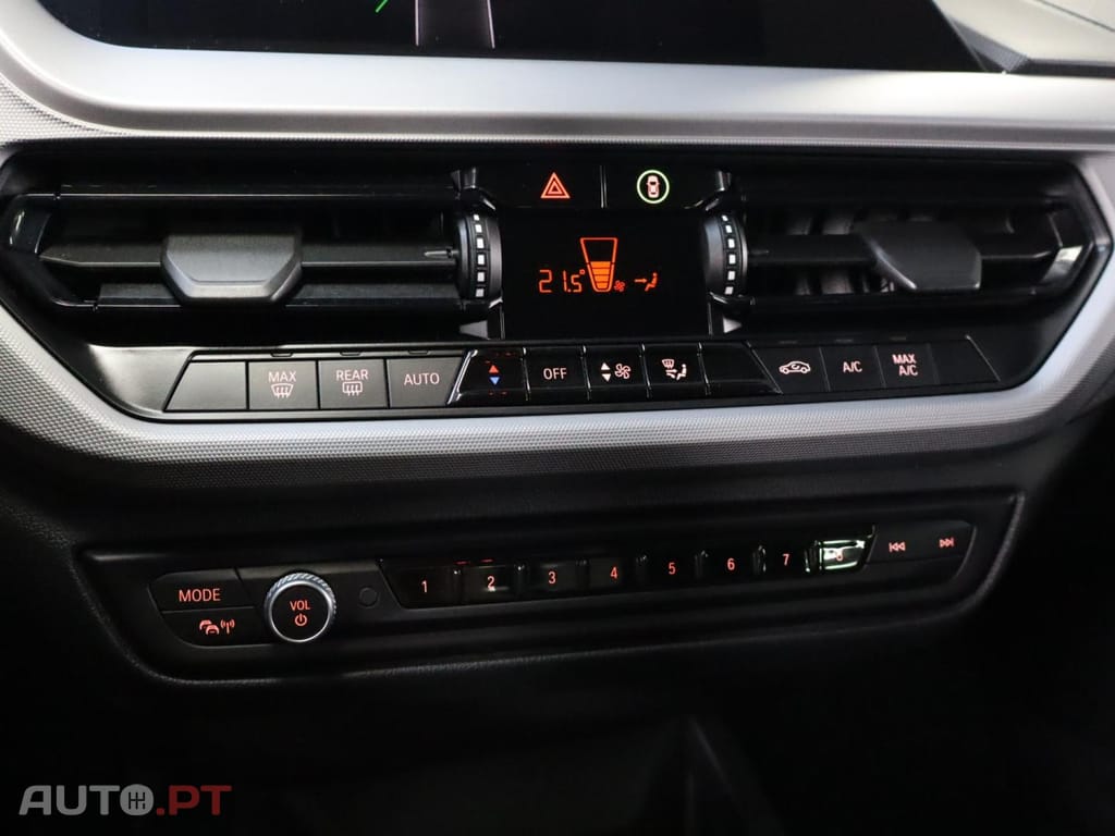 BMW 118 i Auto