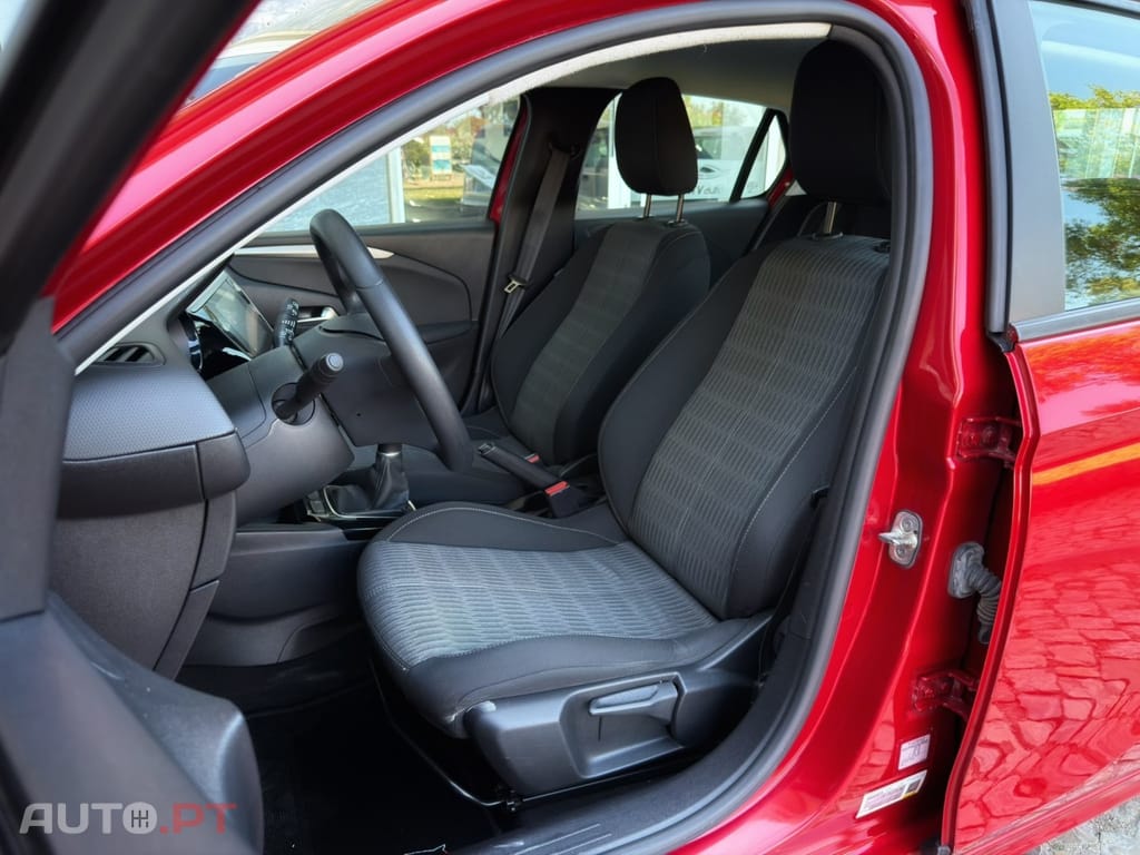 Opel Corsa 1.2 Business Edition — fotografia 7