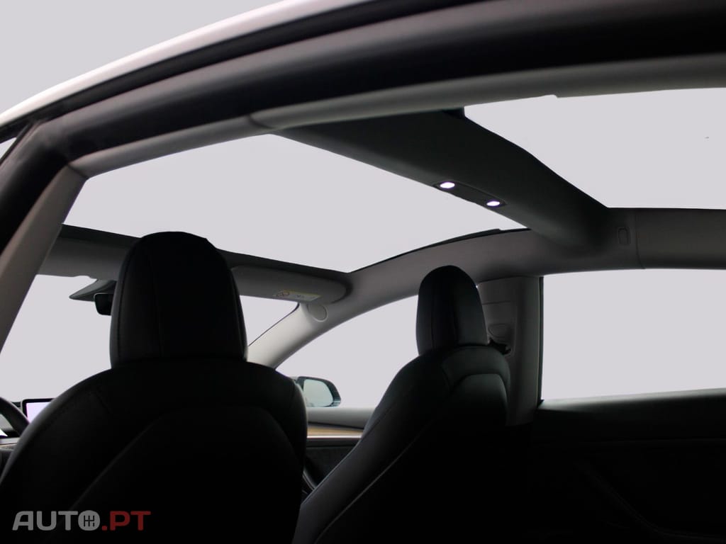 Tesla Model 3 LONG RANGE I.V.A DEDUTÍVEL 