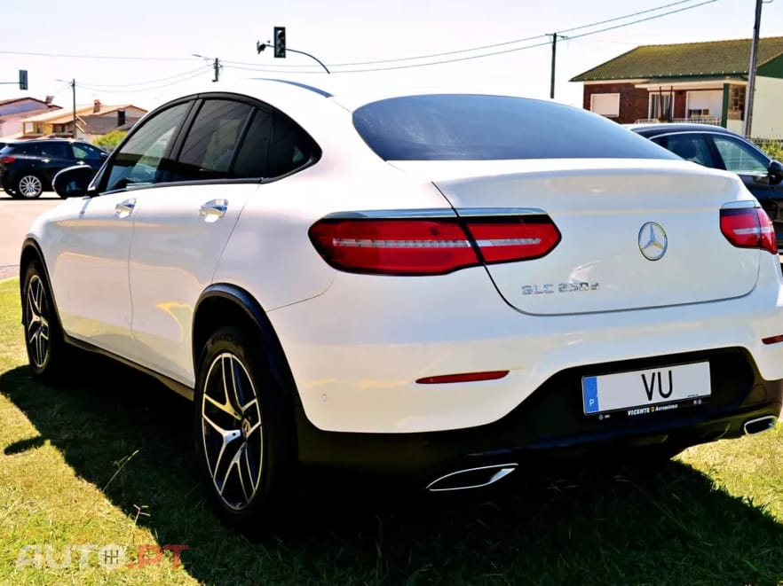 Mercedes-Benz GLC 250 d Coupé AMG Line 4-Matic