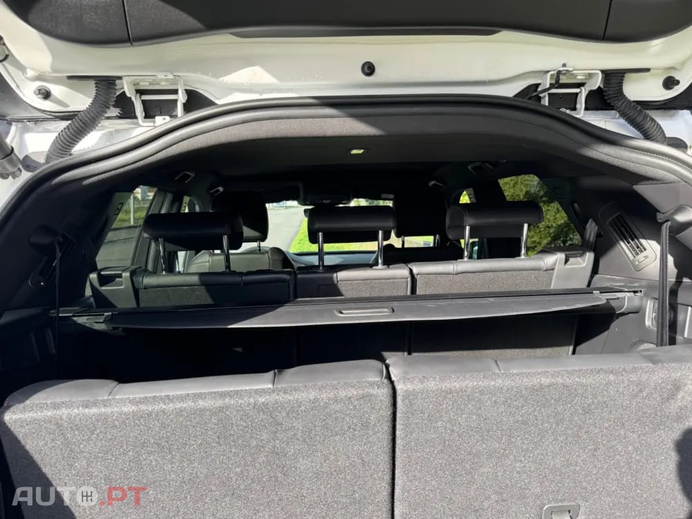Land Rover Discovery Sport 2.0 D165 R-Dynamic S