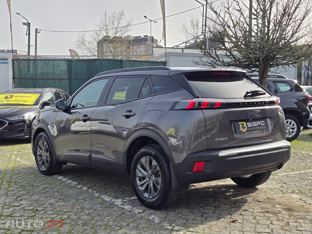 Peugeot 2008 PureTech 100 Style