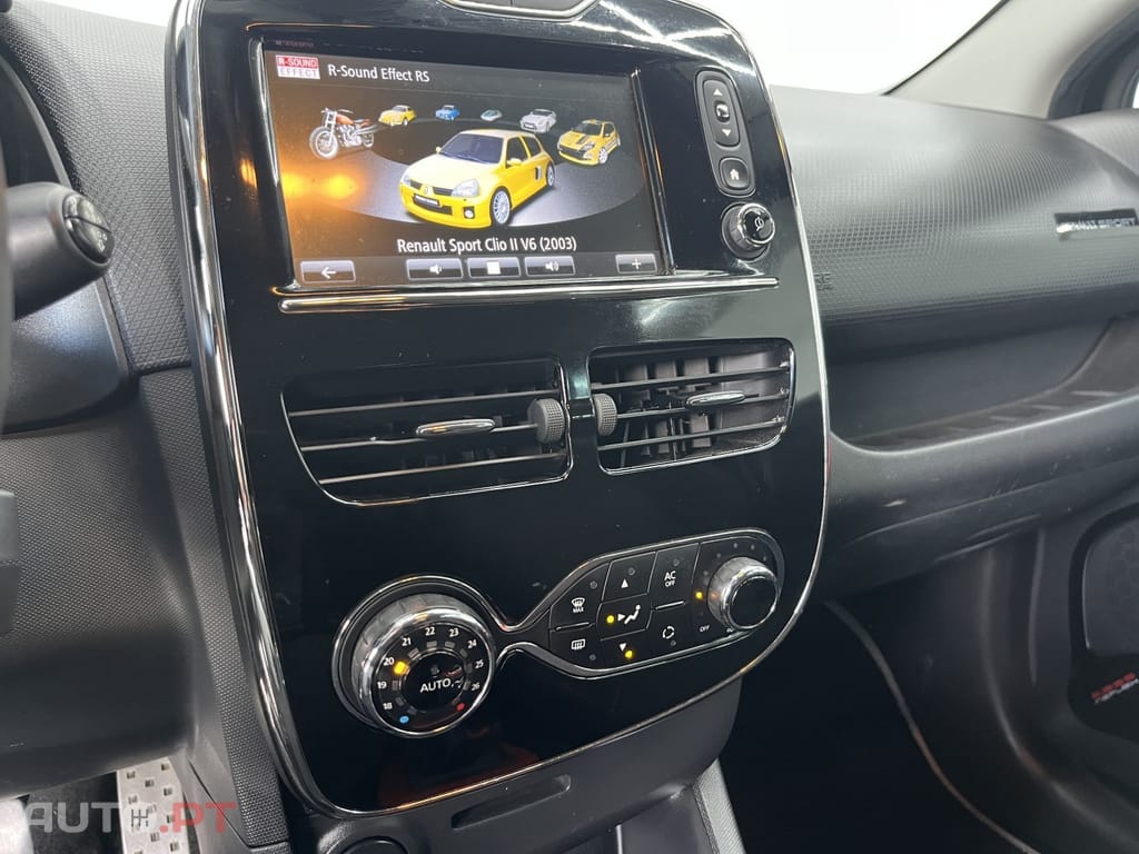 Renault Clio 1.6 T RS EDC