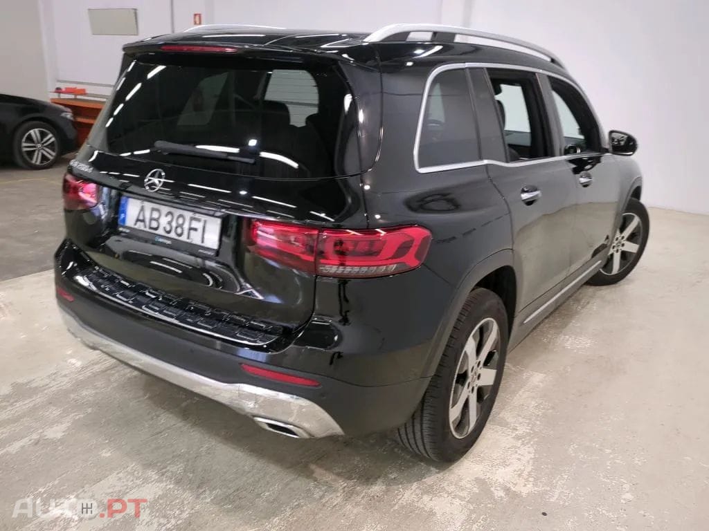 Mercedes-Benz GLB 200 d Progressive