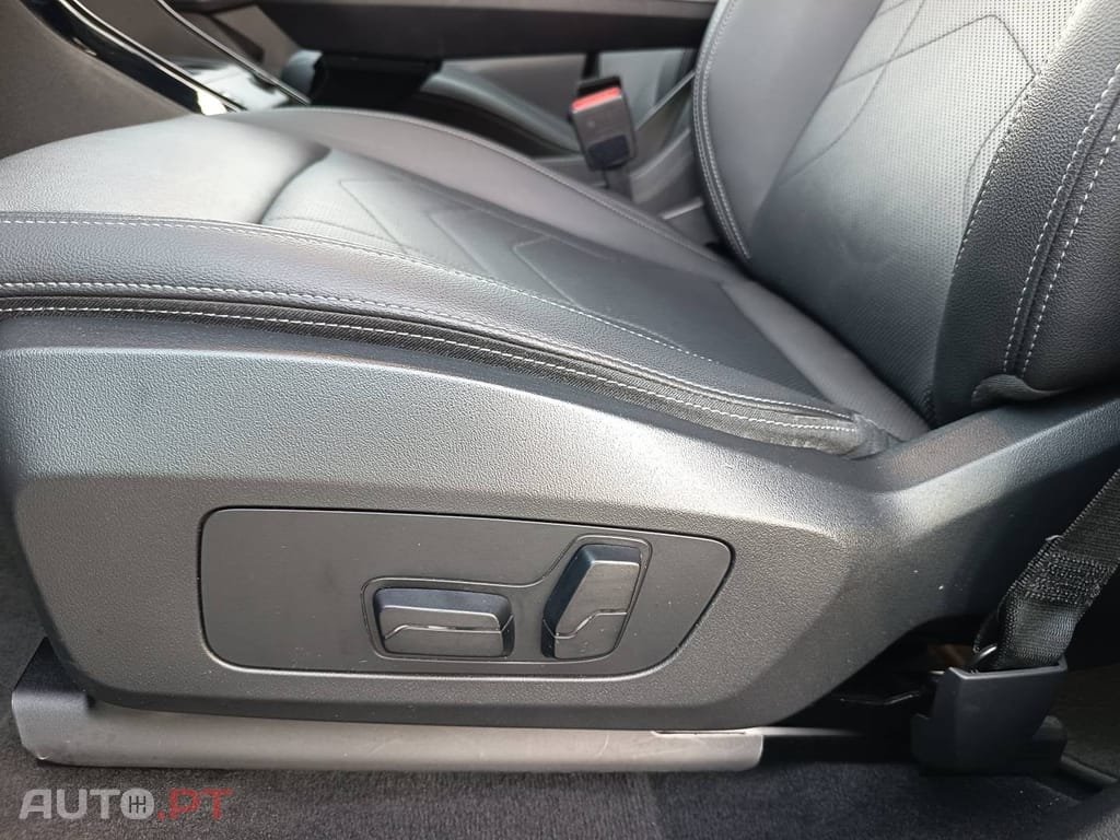BMW iX1 xDrive30