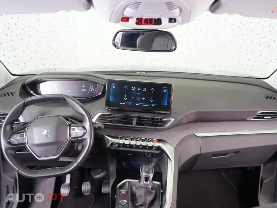 Peugeot 3008 1.5 BlueHDi Allure