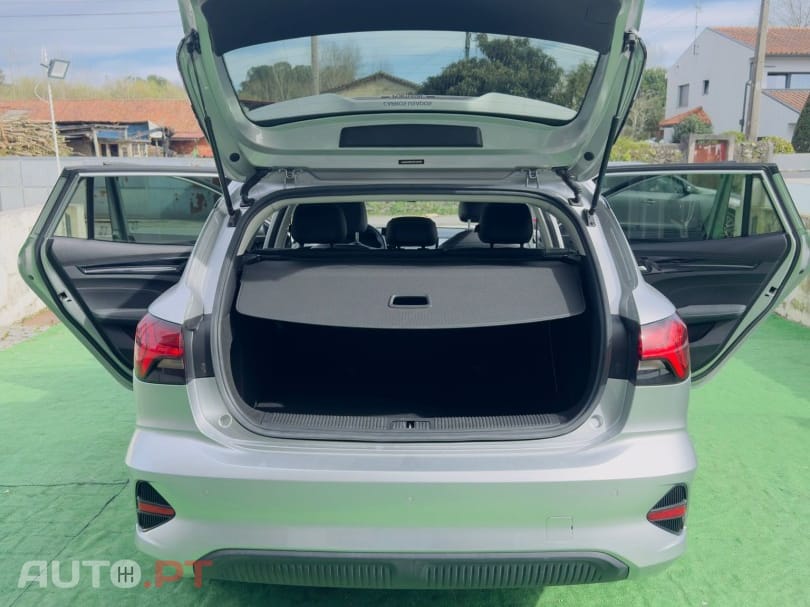 MG MG5 61 kWh Luxury