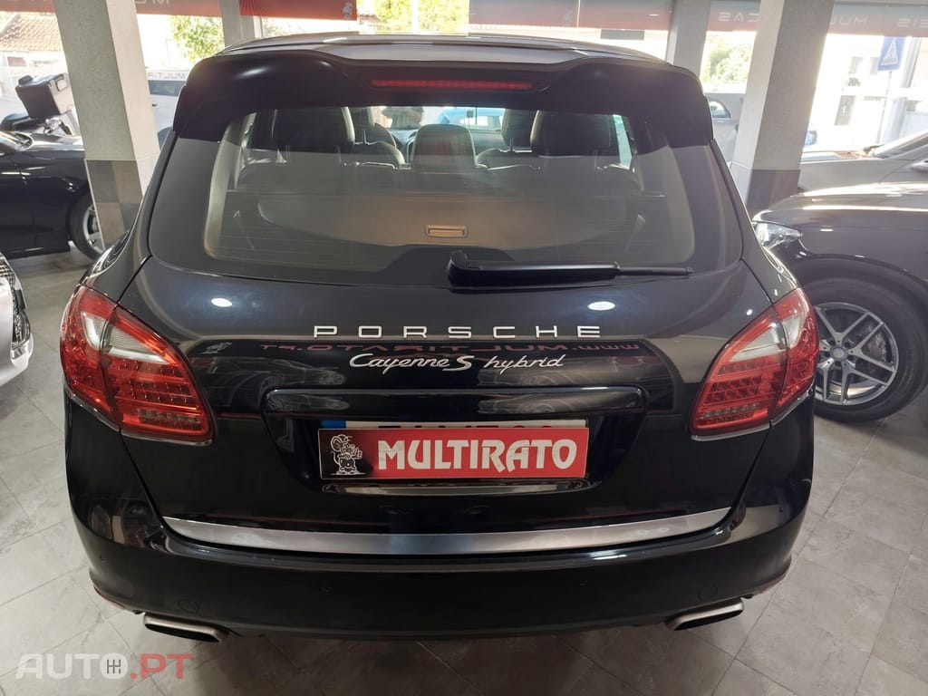 Porsche Cayenne S Hybrid
