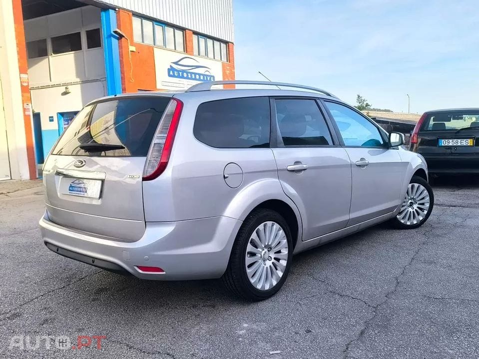 Ford Focus SW 1.6 TDCi Titanium 17