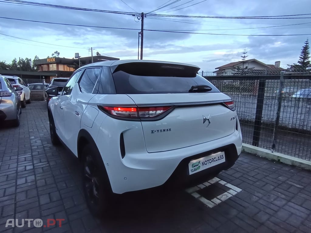 DS DS3 E-Tense Performance Line