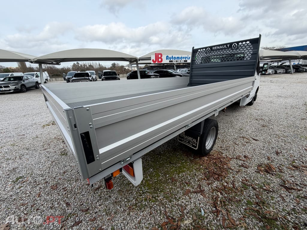 Renault Master 2.3 dCI L4 3.5T 3LUG Nacional